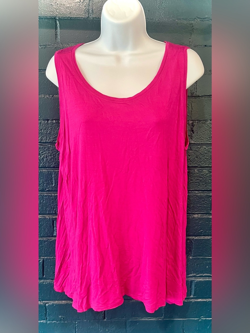 Bright Pink Sleeveless Women's Tank Top
